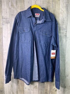 Wrangler Large Flex For Comfort Blue Denim Lightweight Button Front Shirt